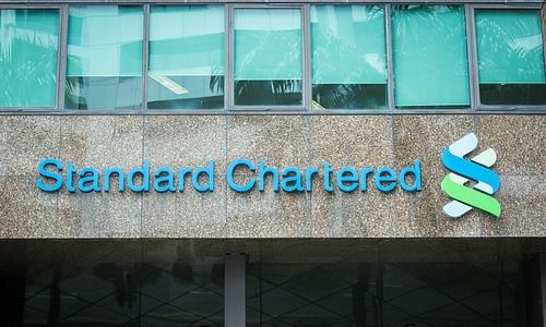 Standard Chartered in Singapore (Picture: Shutterstock)
