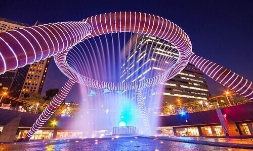 Fountain of Wealth in Singapore (Image: Shutterstock)
