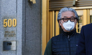 Archegos founder Bill Hwang outside a US courthouse in NY (Image: Keystone)