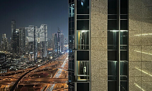 Sheikh Zayed Road, Dubai (Bild: finews.ch)
