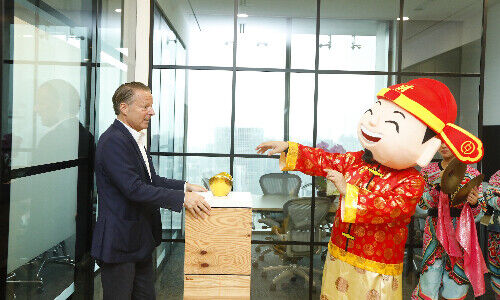 Office opening with Lumen founder Wilfried Kofmehl (Image: handout)