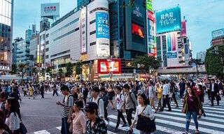 Pedestrian crossing in Tokyo (Image: Pixabay)