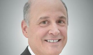 peoplemoves, Peter Schmid, Deutsche Bank, Union Bancaire Privee