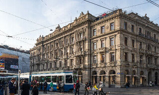 Former Credit Suisse headquarters, now UBS branch (Image: Shutterstock)