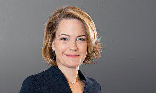 Lydie Hudson, Credit Suisse