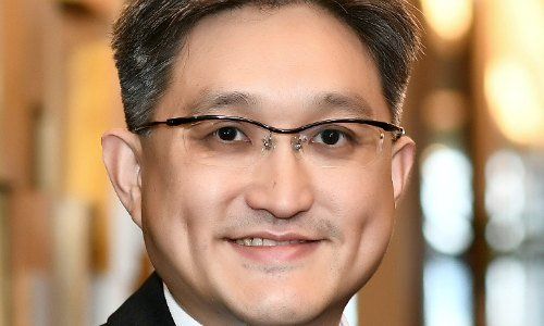 peoplemoves, Credit Suisse, Eddy Loh, Julian Wee, John Woods, Bank of Singapore