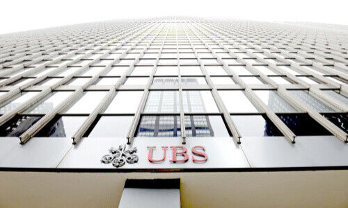 UBS, brokers, pay