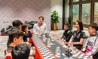 George Russell speaks to young talents in Singapore (Image: UBS)