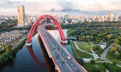 Zhivopisnyy Most in Moscow (Image: Alexander Smagin, Unsplash)