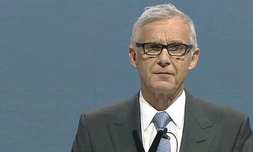 Credit Suisse, Urs Rohner, bonuses, apology, AGM, insensitivity