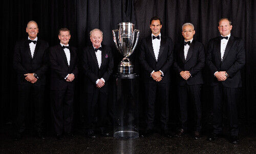Roger Federer, third from right (Image: LC)
