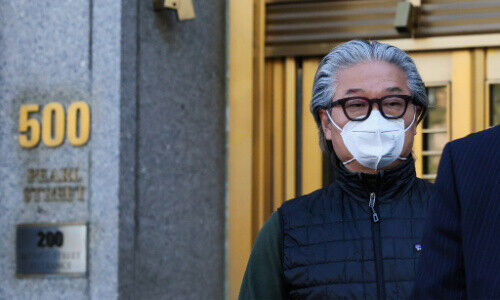 Archegos founder Bill Hwang outside a US courthouse in NY (Image: Keystone)