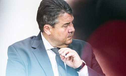 Deutsche Bank: Politician to Replace Zeltner