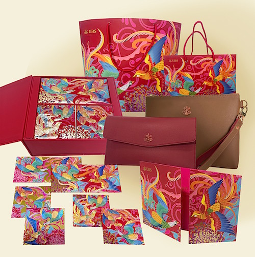 UBS 2025 red packets family photo