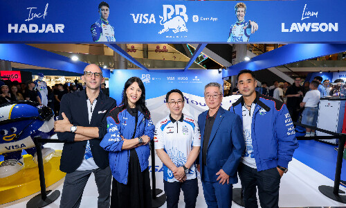Racing Thrills Hit Orchard Road in Singapore